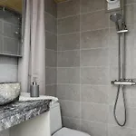 Apartman Modernin Kaksio Keskustassa Autopaikalla