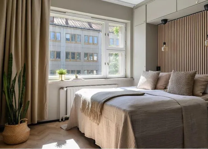 Modernin Kaksio Keskustassa Autopaikalla *